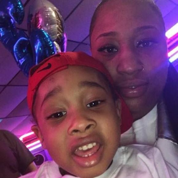 Meet your Posher, Dawn - Picture 1 of 1